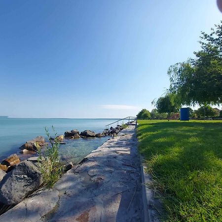 Balatoni Aranyparti Apartmanok Siófok Exteriér fotografie