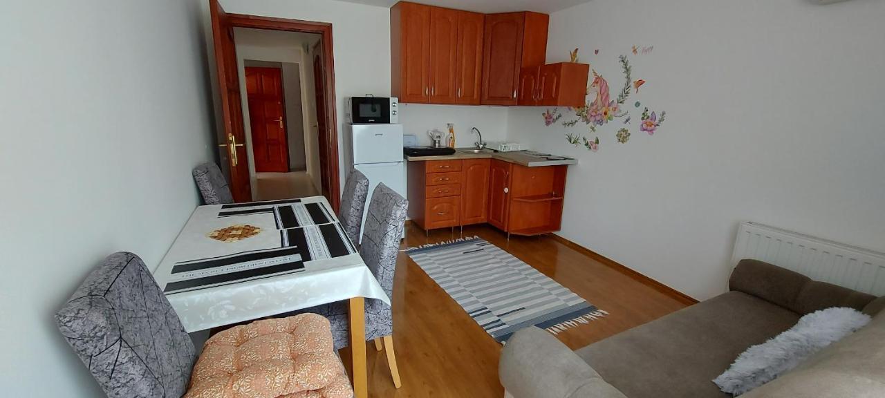 Balatoni Aranyparti Apartmanok Siófok Exteriér fotografie